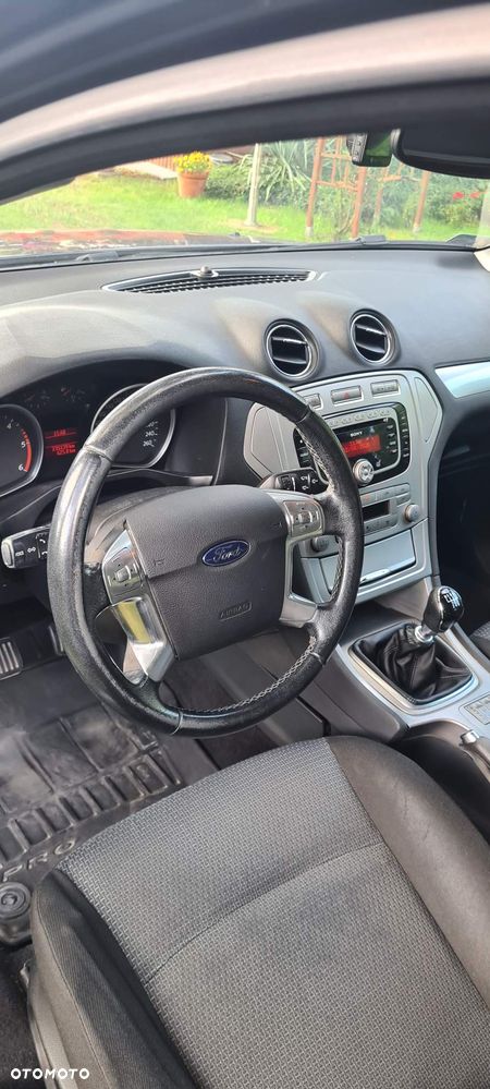 Ford Mondeo 2.0 TDCi Trend - 3