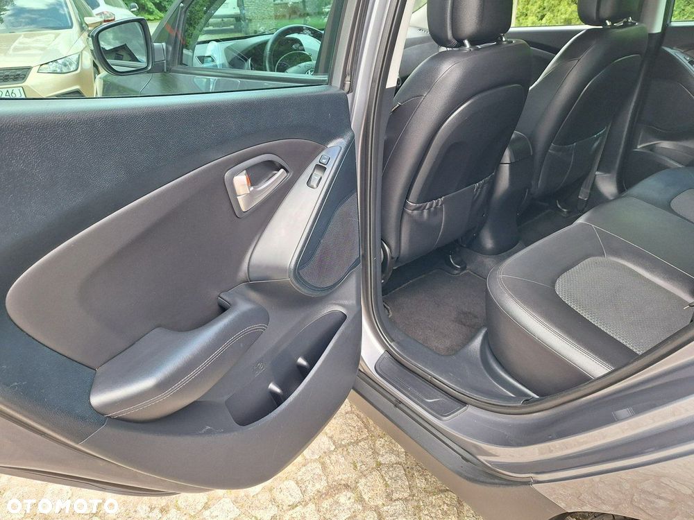 Hyundai ix35 1.6 2WD blue Comfort - 15