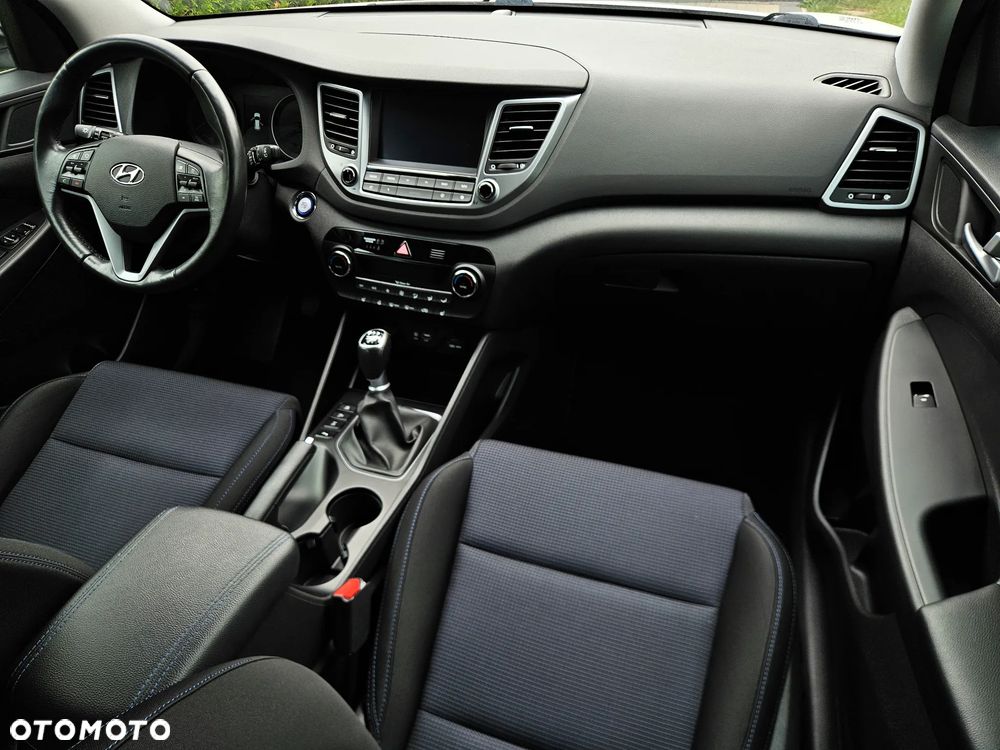 Hyundai Tucson 1.6 Turbo 4WD Premium - 23