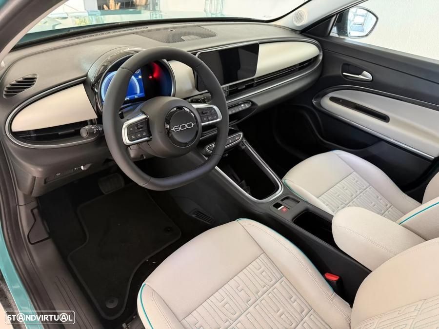 Fiat 600 1.2 Hybrid La Prima — fotografia 8