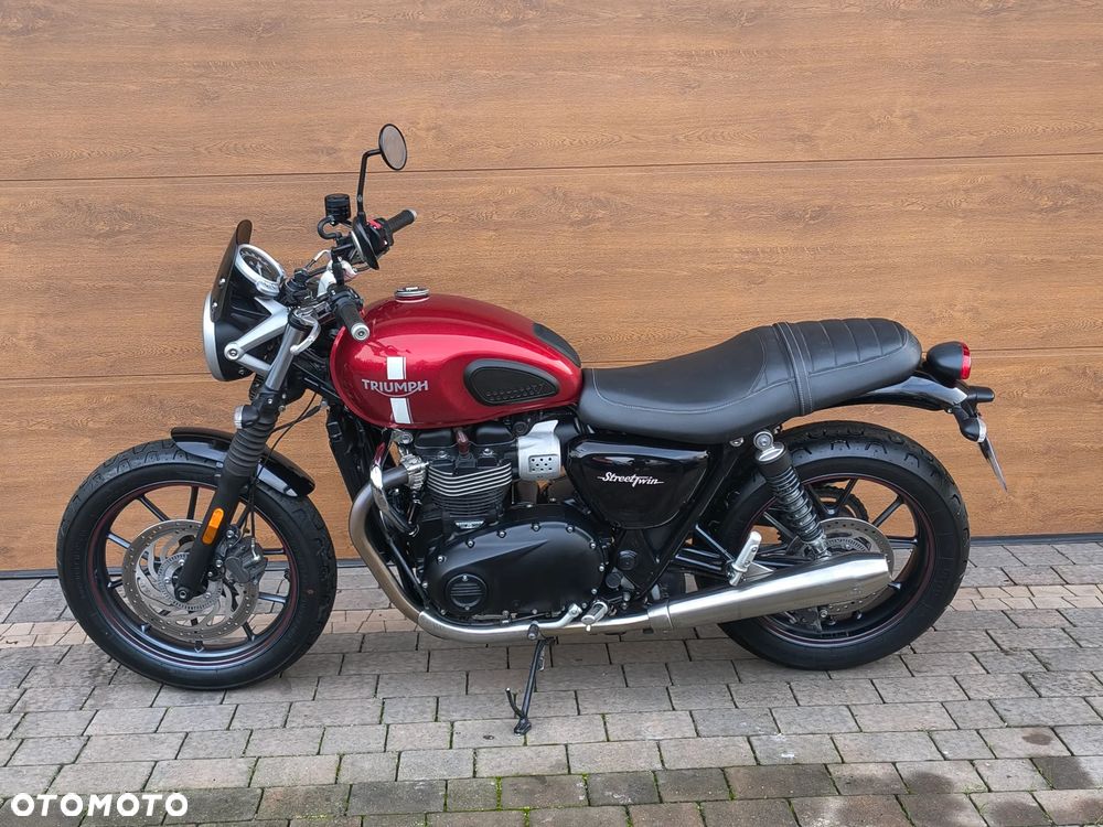 Triumph Street Twin - 5