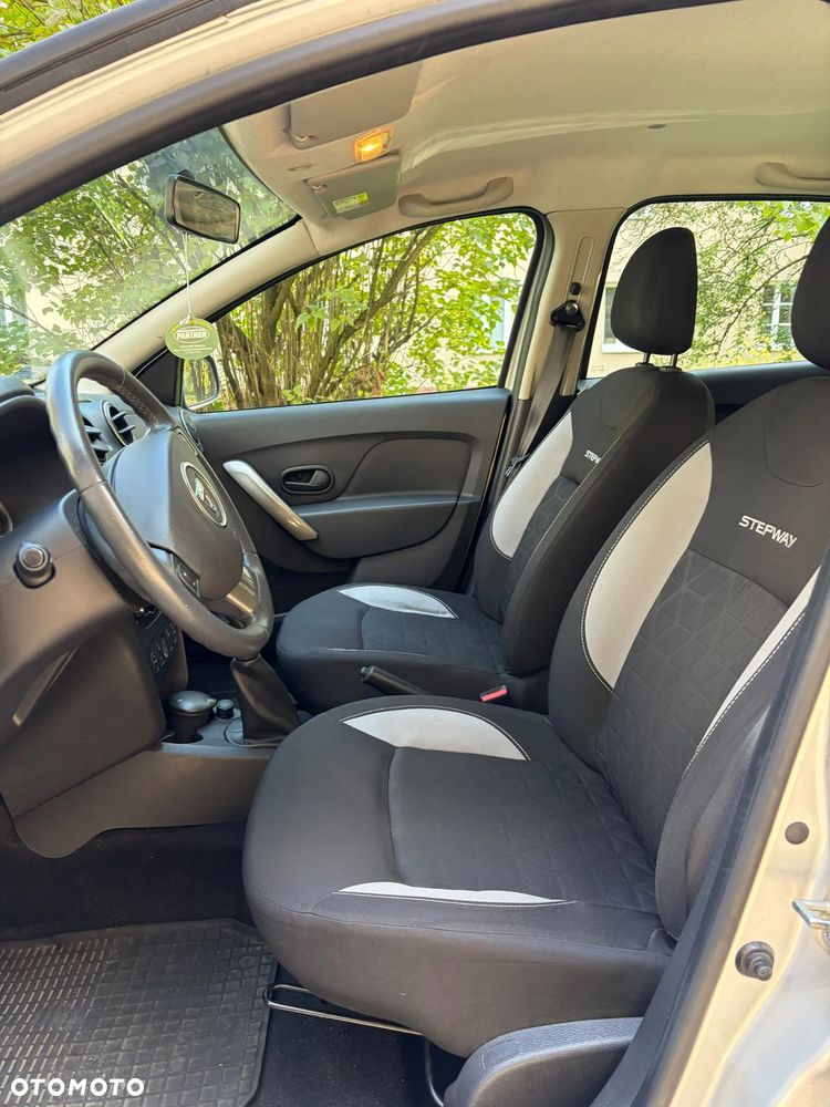 Dacia Sandero - 15