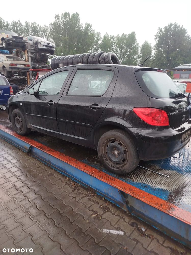 Peugeot 307  na części - 7