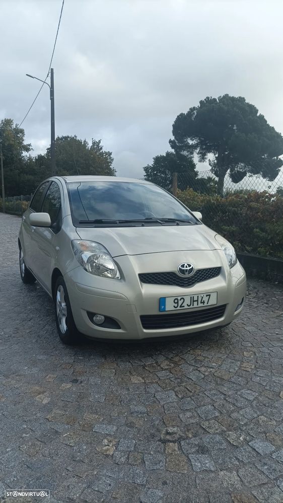 Toyota Yaris 1.33 VVT-i Rock In Rio 10 - 6