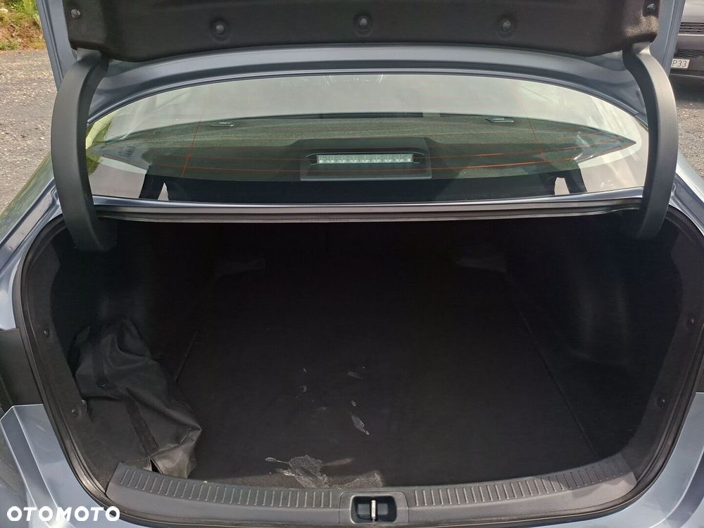Toyota Corolla - 11
