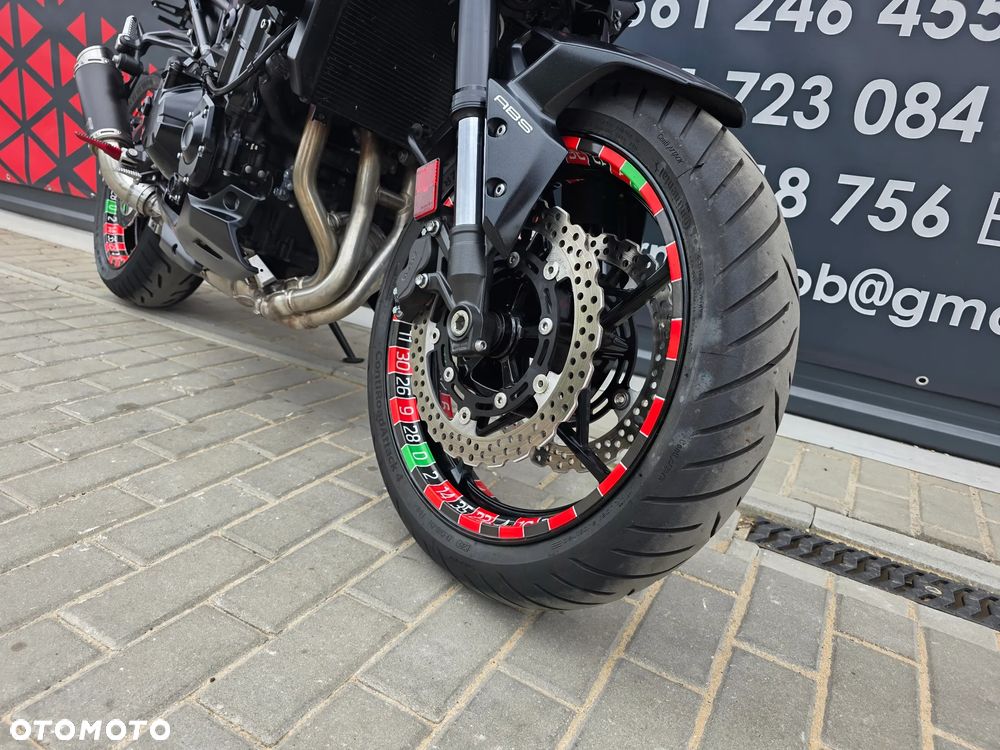 Kawasaki Z 900 - 14