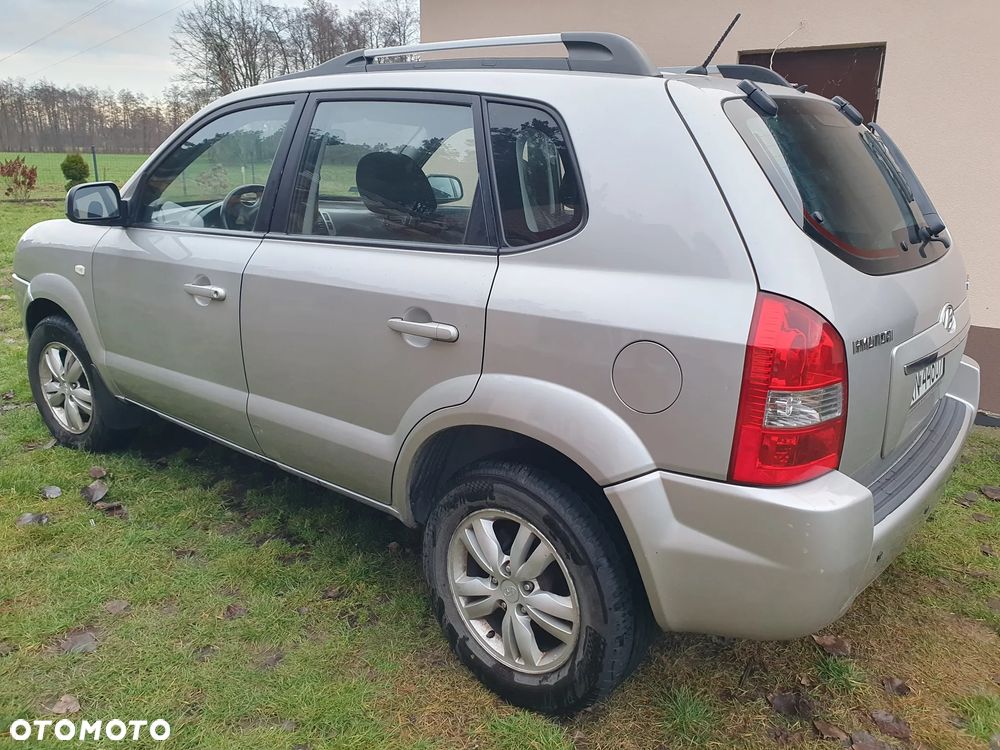 Hyundai Tucson 2.0 2WD GLS - 5