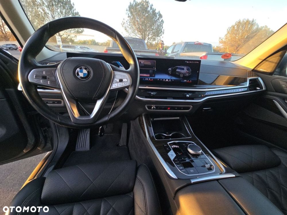 BMW X7 - 8