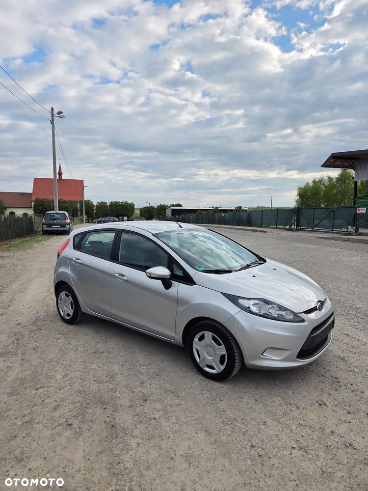 Ford Fiesta 1.25 Trend EU5 - 14