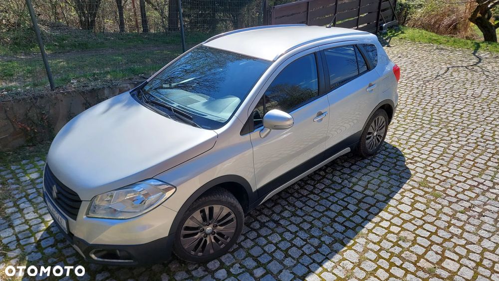 Suzuki SX4 S-Cross 1.6 Premium 4WD - 8