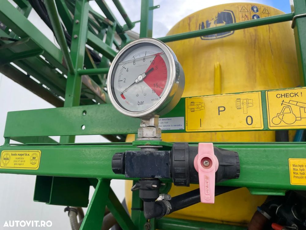 John Deere 840 - 22