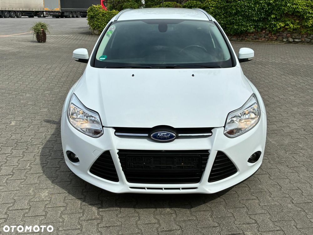 Ford Focus 1.6 TDCi DPF Start-Stopp-System SYNC Edition - 17