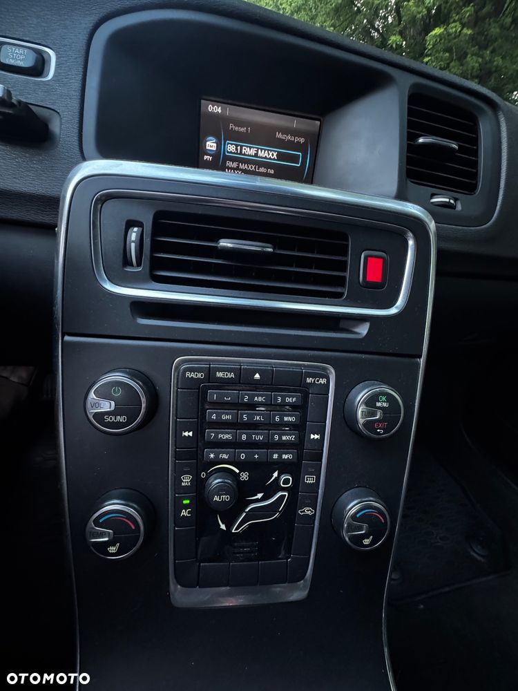 Volvo S60 - 11
