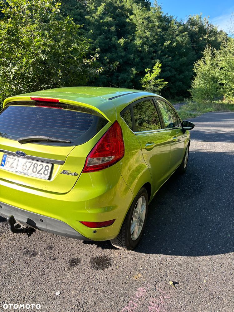 Ford Fiesta 1.6 TDCi Titanium - 9