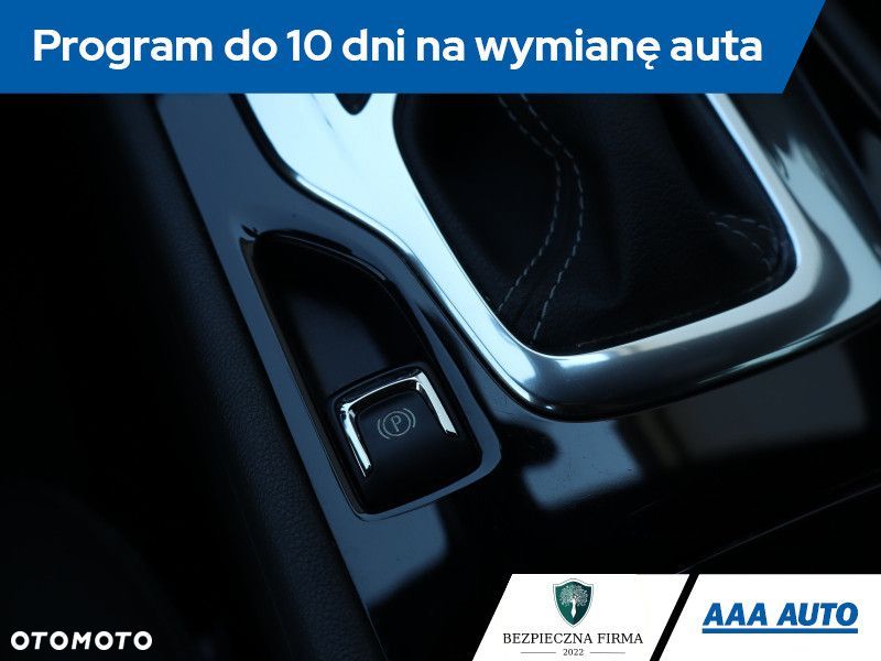 Opel Insignia - 20
