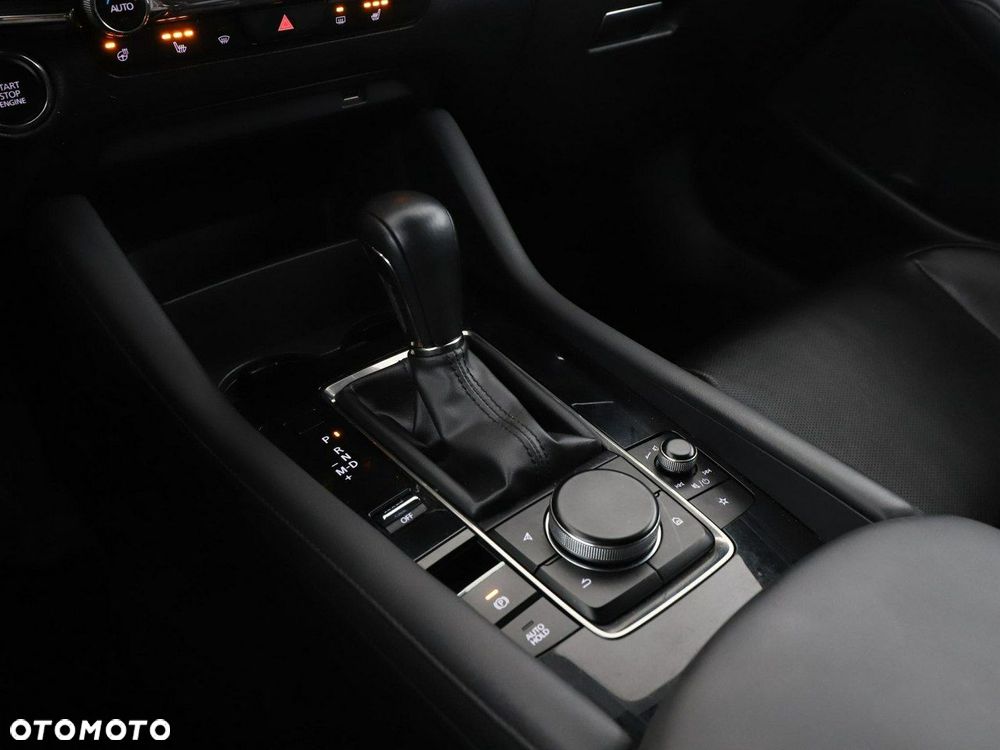 Mazda 3 SKYACTIV-X 2.0 M-Hybrid DRIVE - 30