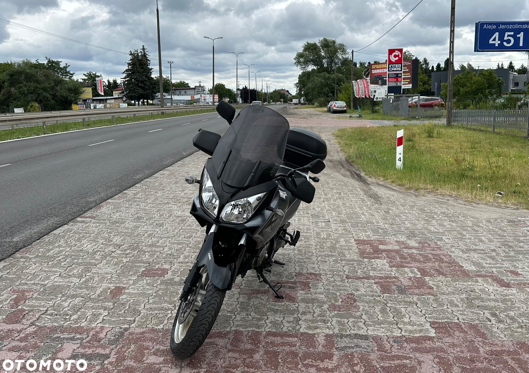 Suzuki DL