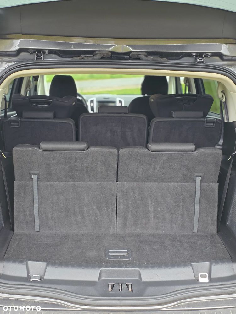 Ford S-Max 2.0 TDCi Titanium PowerShift - 12