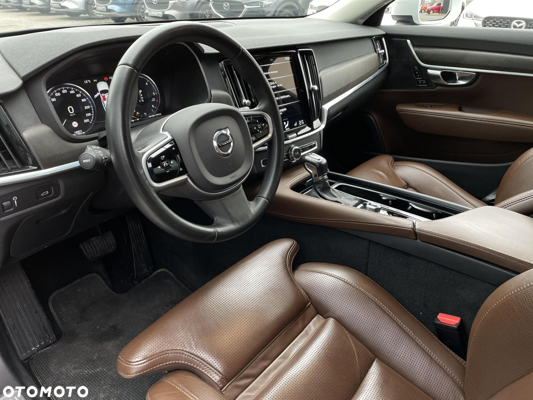 Volvo V90 - 9