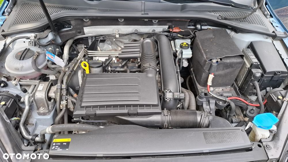 Volkswagen Golf 1.2 TSI BMT Trendline EU6 - 18
