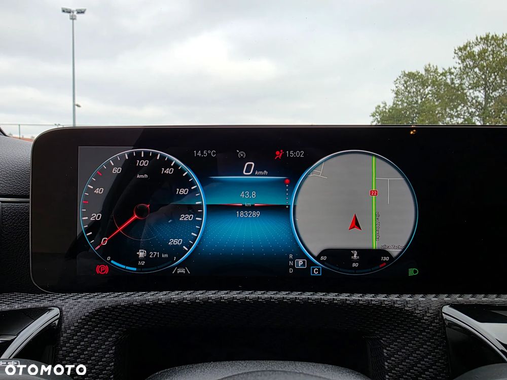 Mercedes-Benz CLA 180 d Shooting Brake 7G-DCT - 28