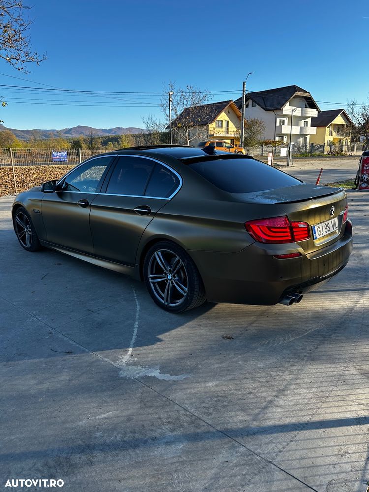 BMW Seria 5 530d Blue Performance Sport-Aut. - 2