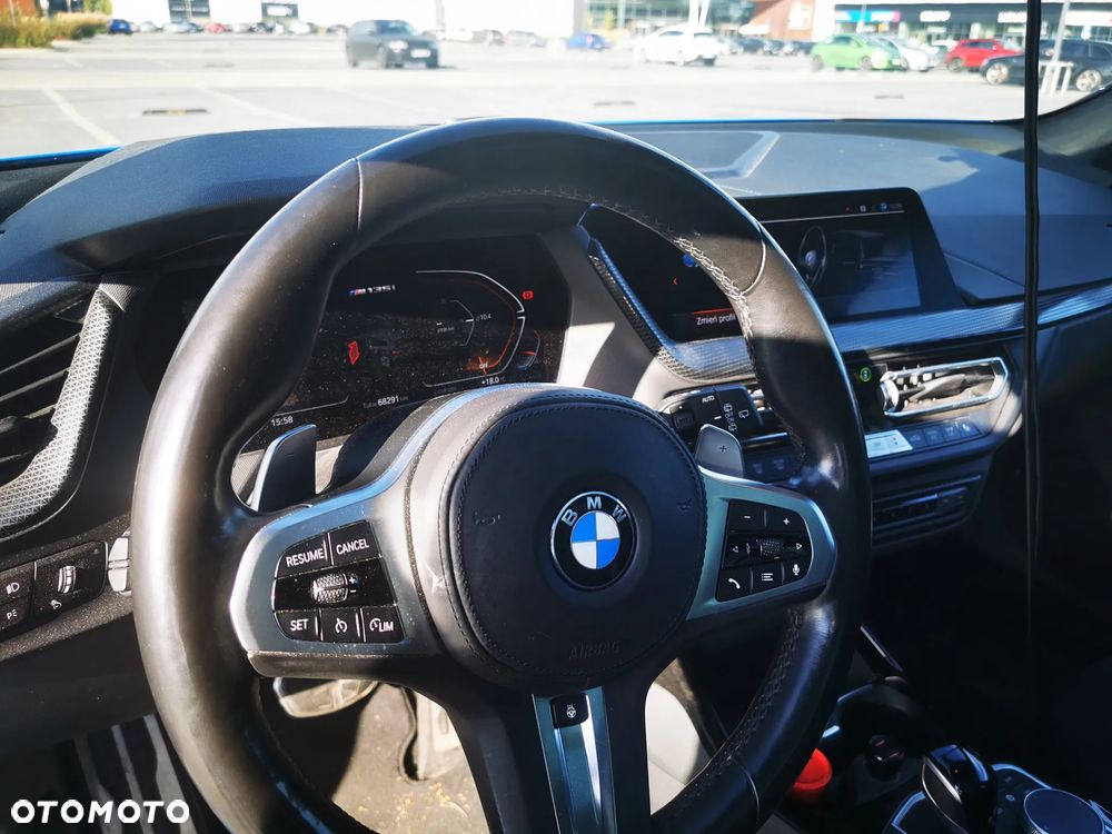 BMW 1M - 11