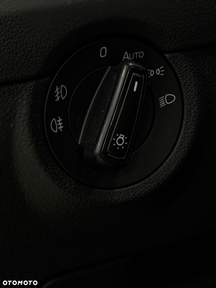 Skoda Octavia 2.0 TDI DSG RS - 14