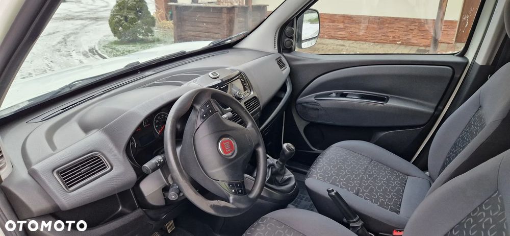 Fiat DOBLO - 10