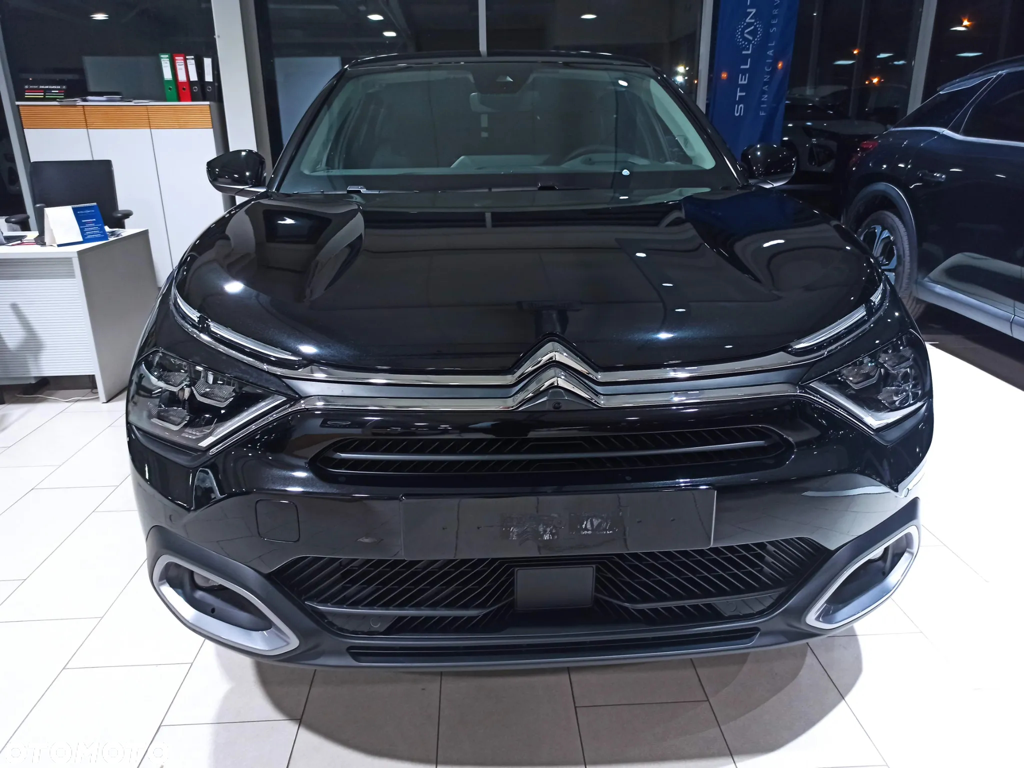 Citroën C4 e-C4 EV156 54kWh Max - 4