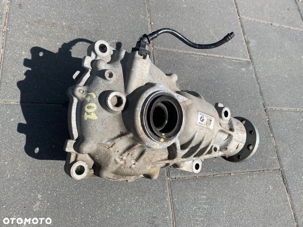 MOST PRZEDNI DYFERENCJAŁ 3.385 X3 G01 X4 G02 X5 G05 X6 G06 8487445 - 1