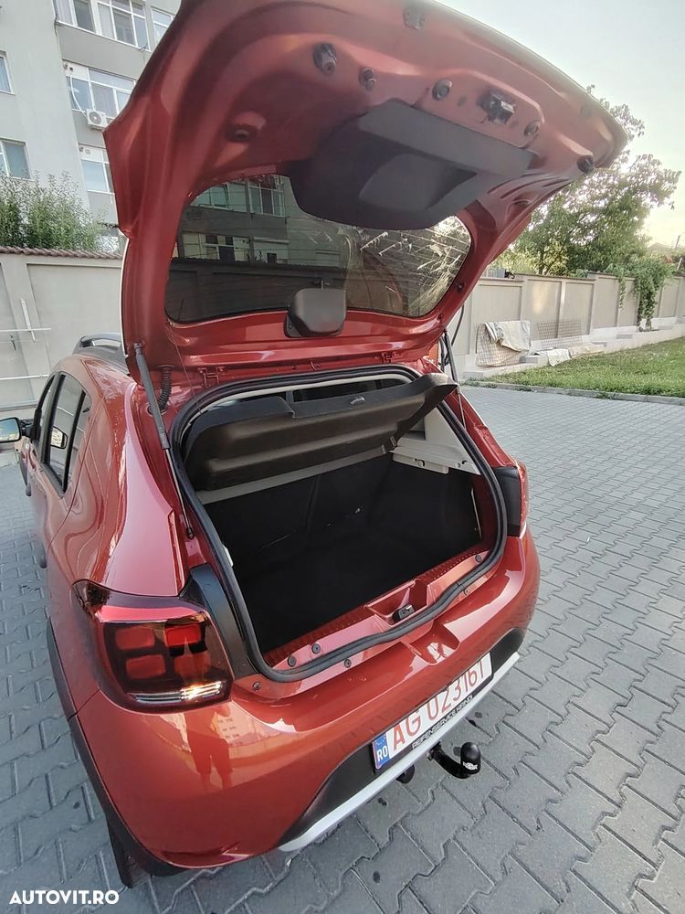 Dacia Sandero Stepway 0.9 TCe - 11