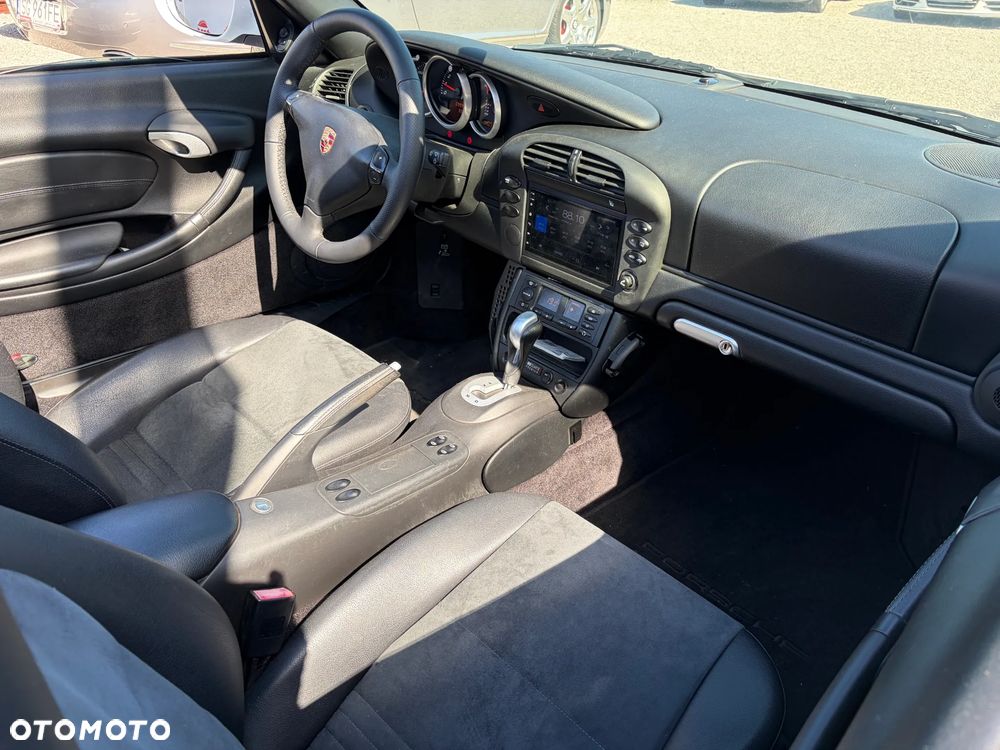 Porsche Boxster - 25