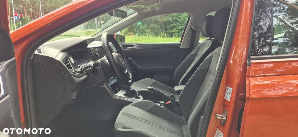 Volkswagen Polo - 8