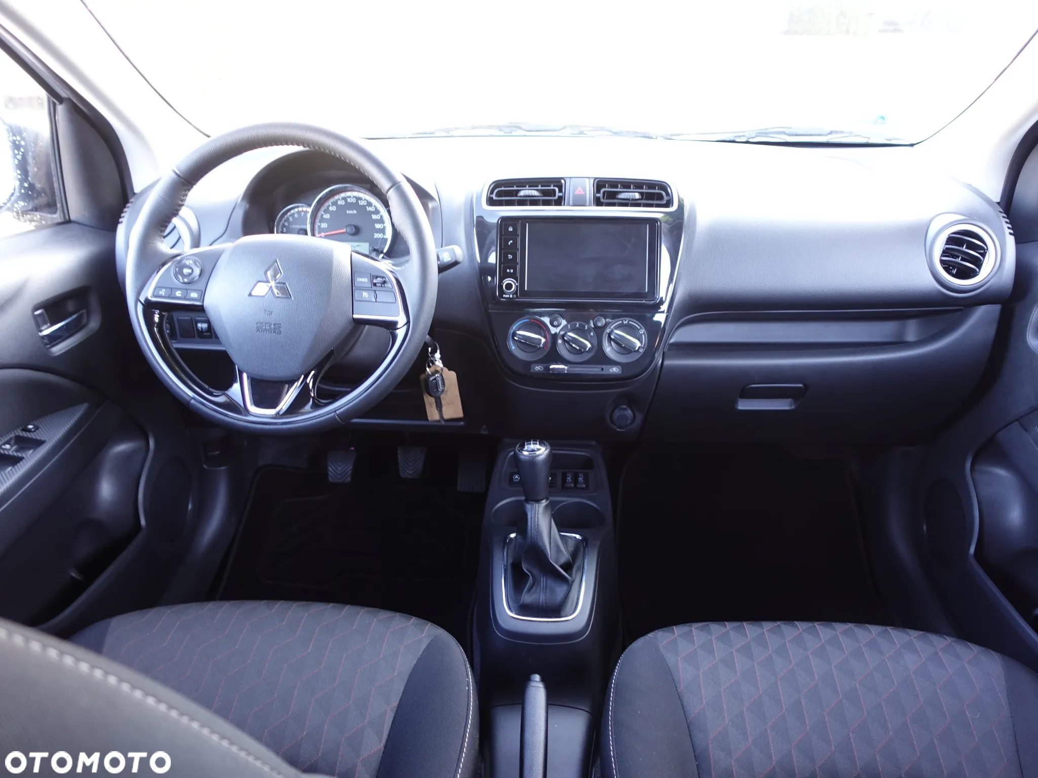 Mitsubishi Space Star 1.2 Select - 6