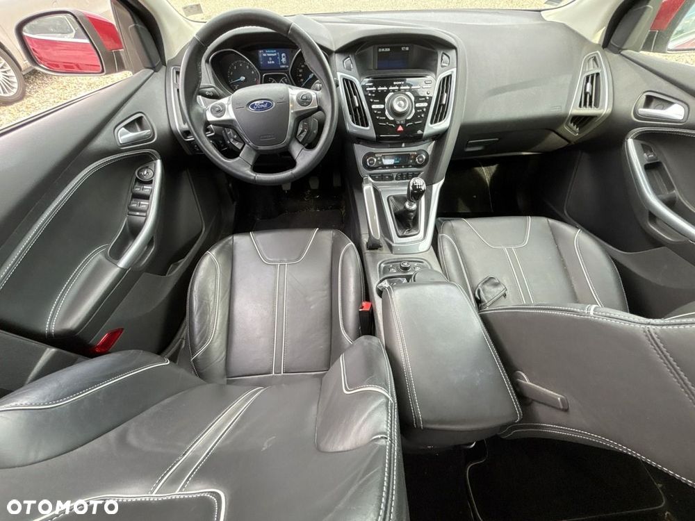Ford Focus 1.6 EcoBoost Titanium - 3