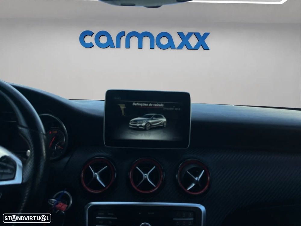 Mercedes-Benz A 45 AMG 4Matic Speedshift 7G-DCT - 15