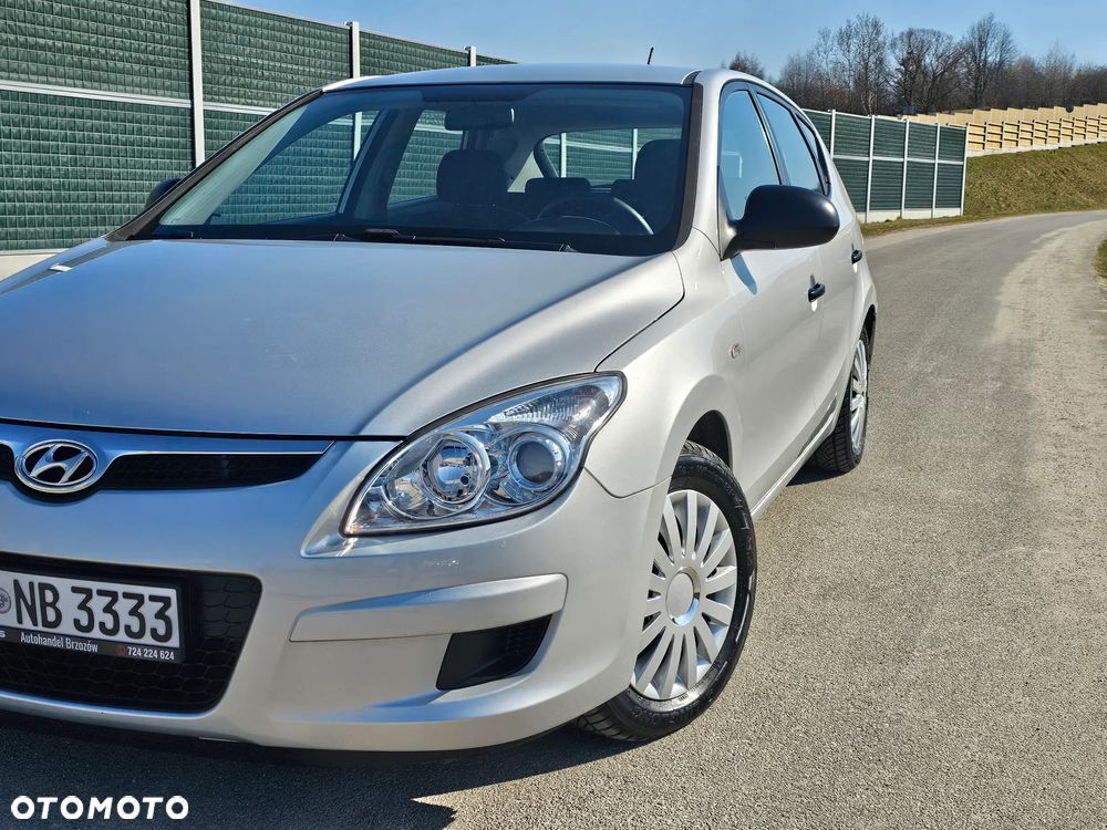 Hyundai i30 1.6 CRDi Base - 17