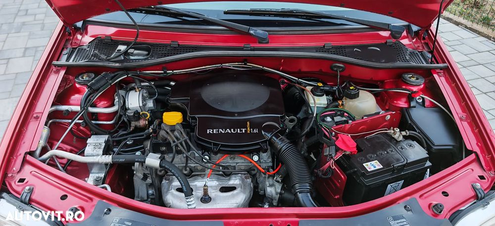 Dacia Logan 1.6 MPI Laureate - 8