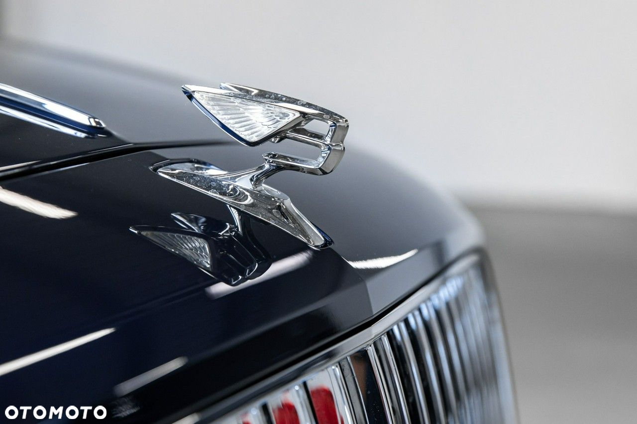 Bentley Flying Spur - 38