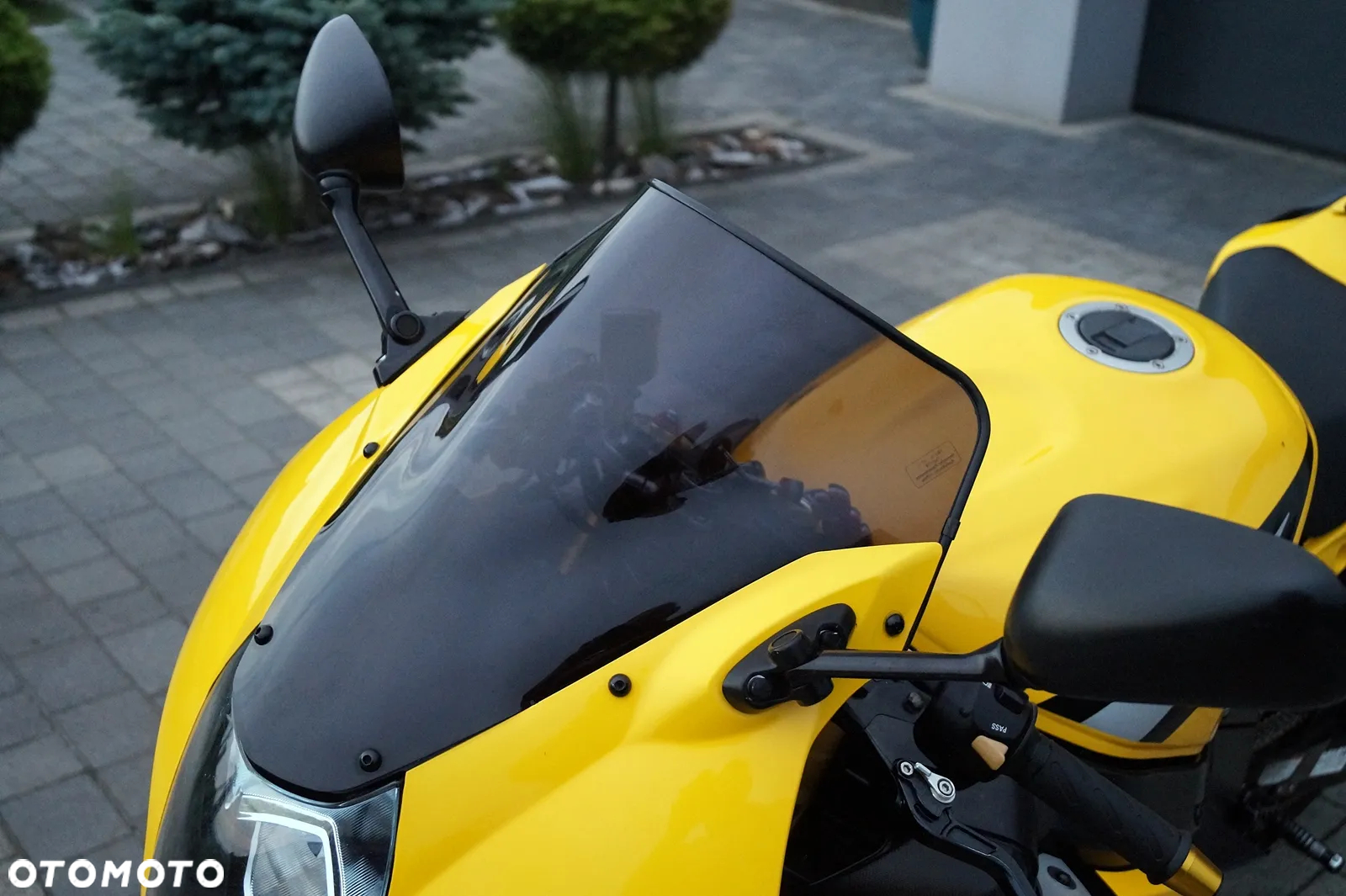 Suzuki GSX-R - 20