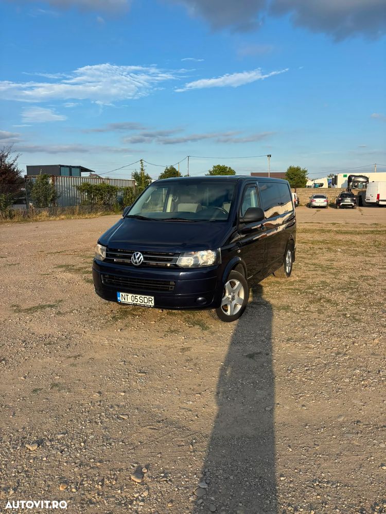Volkswagen Multivan - 2