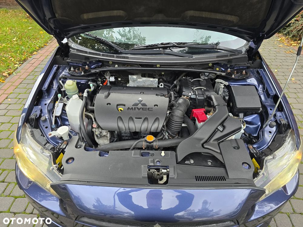 Mitsubishi Lancer 1.8 Inform - 16