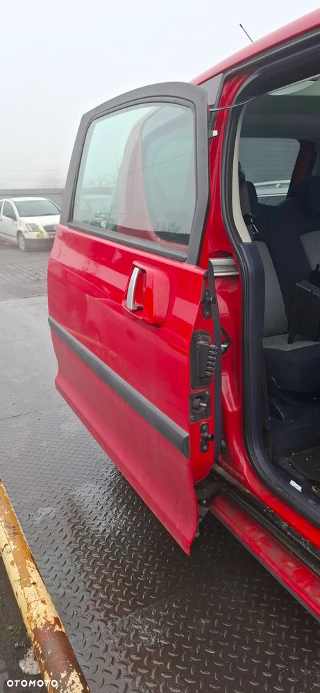 Peugeot 1007 1,4 b 2005 na części - 25