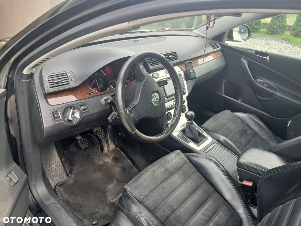 Volkswagen Passat - 3