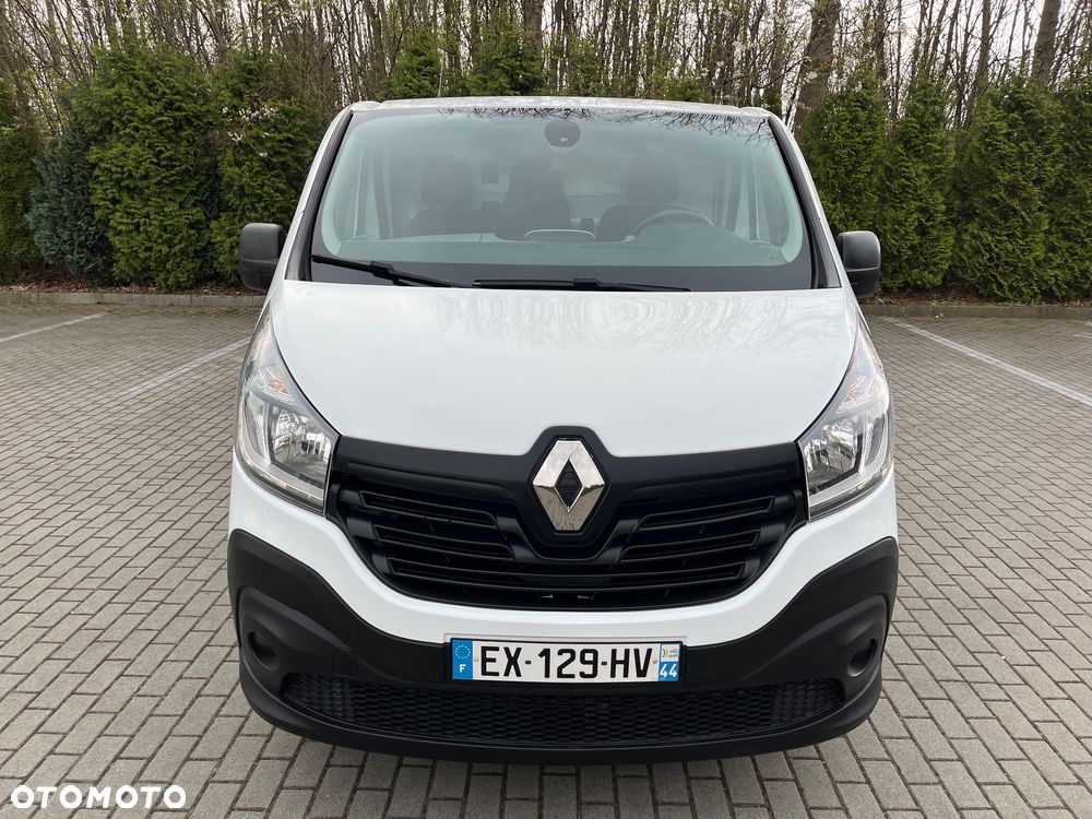 Renault Trafic - 26