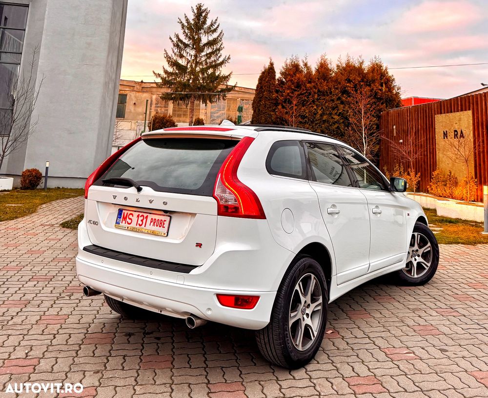 Volvo XC 60 D5 AWD Summum - 7