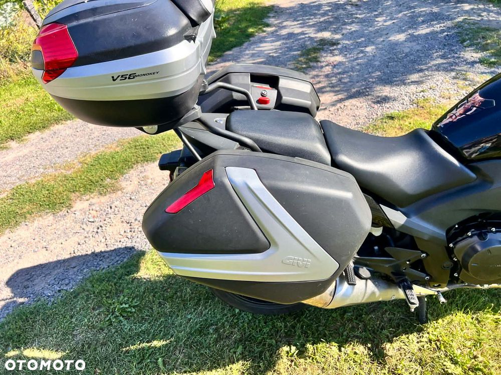 Honda CBF - 5