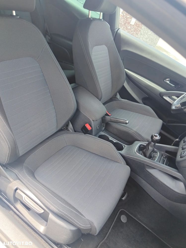 Volkswagen Scirocco 2.0 TSI - 6