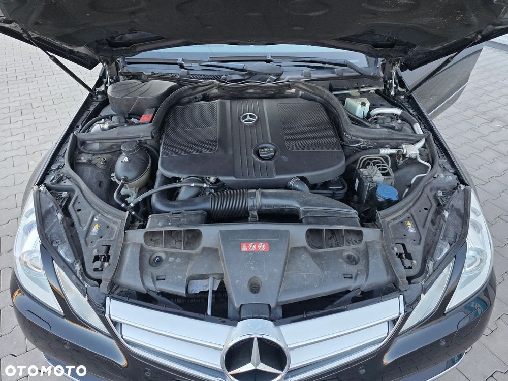 Mercedes-Benz Klasa E - 21